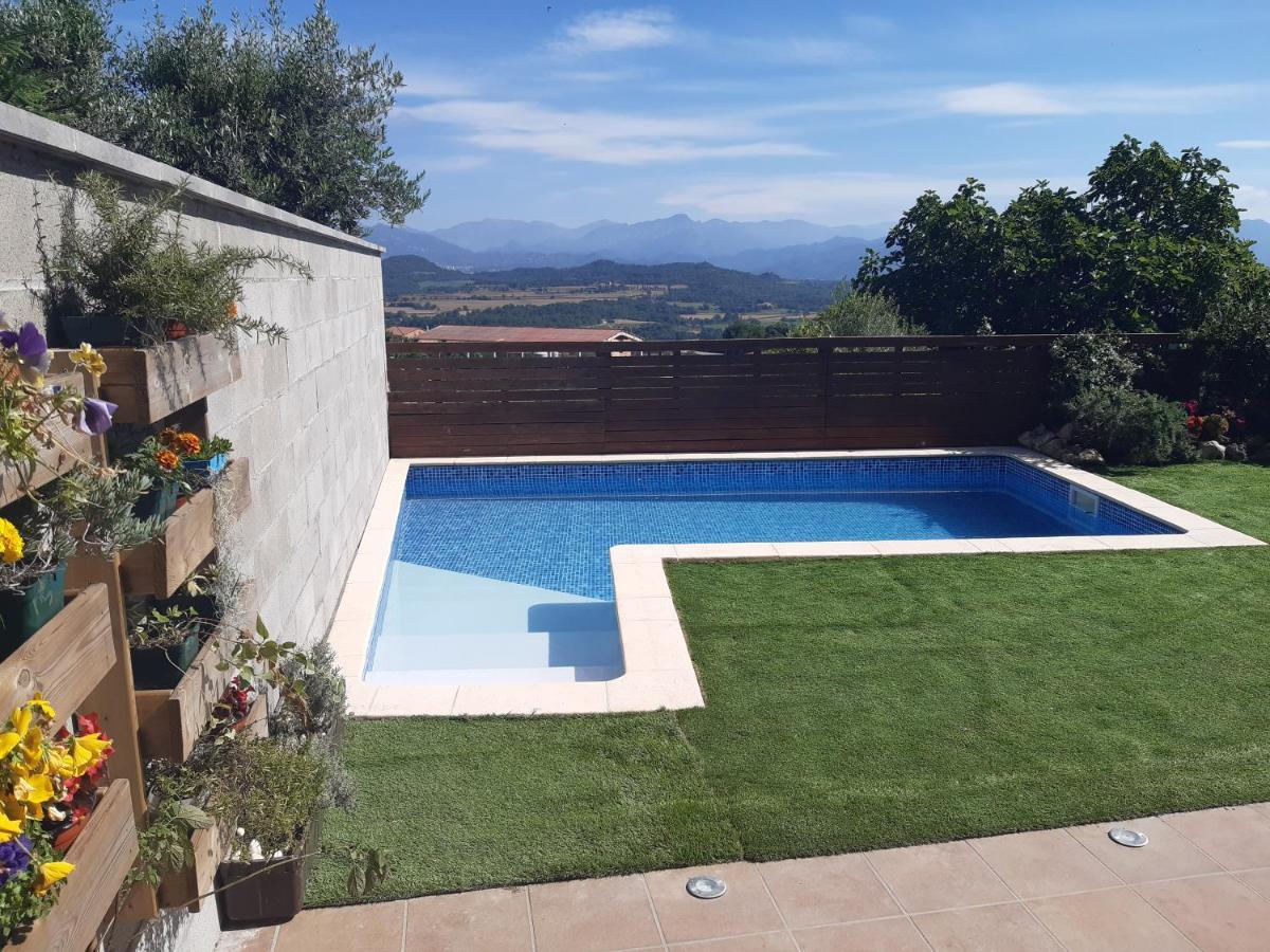 Emphasis Guest House Casserres Екстериор снимка