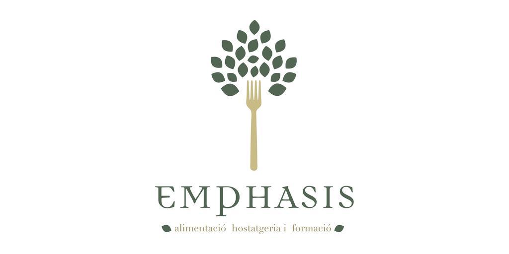 Emphasis Guest House Casserres Екстериор снимка
